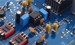 探索運(yùn)算放大器：原理、作用與價(jià)格分析